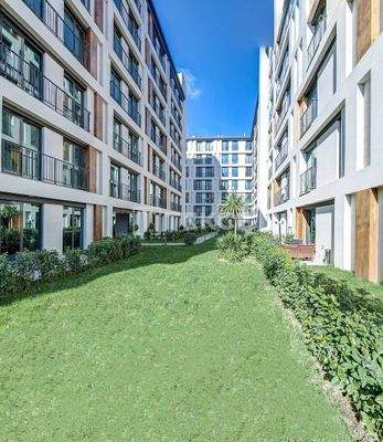 Properties in a Secured Complex with Pool in Beyoğlu İstanbul