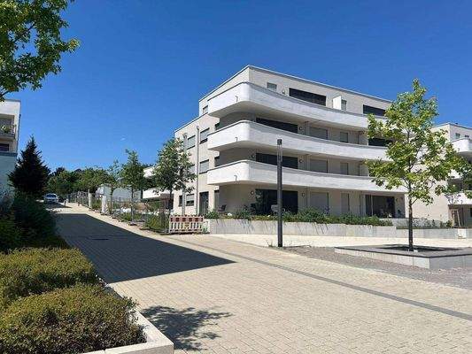 Quartiersweg zum Grundstück