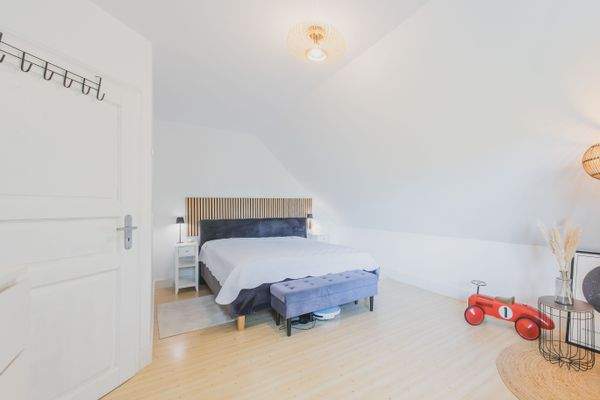 Elternschlafzimmer Dachgeschoss - Einfamilienhaus 