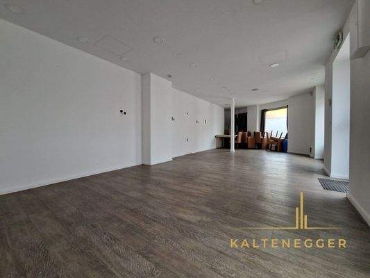 EG: Großer Raum rechts