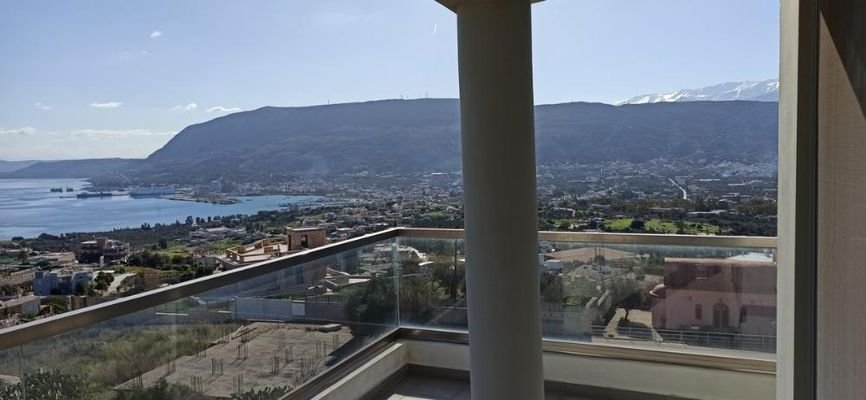 Kreta, Vlites: Modernes Apartment im 2.Stock mit Meer- und Bergblick zu verkaufen