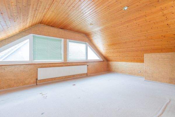 Zimmer 1 Richtung Osten