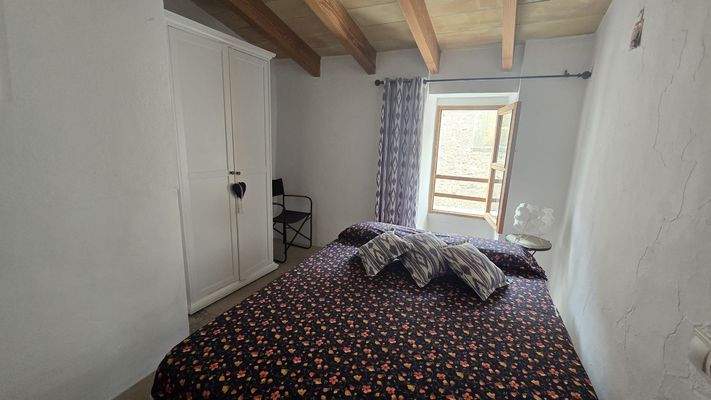 room-15915-7s8t0.jpg