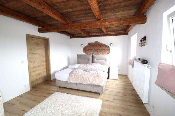 Schlafzimmer Wohneinheit 2