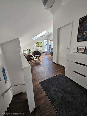 4.OG_Blick Treppe + Galerie