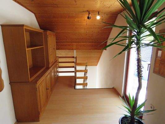 Diele mit Ausgang auf die Dachterrasse ELW