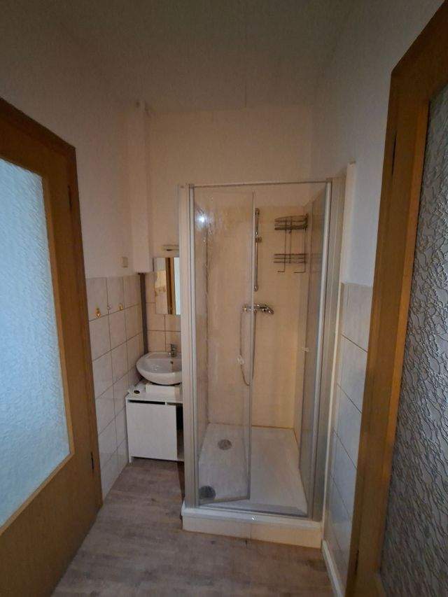 Renovierte 1 Raum Studentenwohnung ab sofort zu vermieten - Foto 2