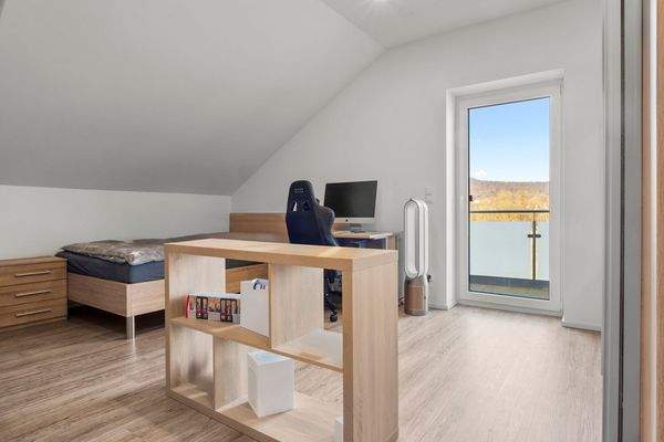 Kinderzimmer mit Balkon