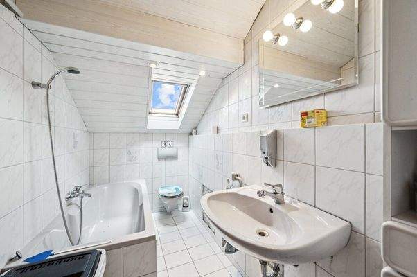 Badezimmer Wohnung 2