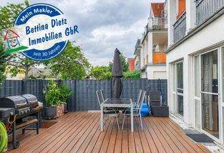 große Terrasse