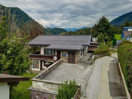 Sonniges ruhiges Grundstück mit Altbestand (7)