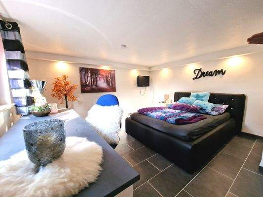 Erdgeschoss: Gästezimmer/Büro