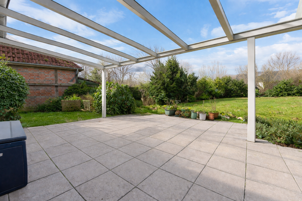 Überdachte Terrasse 