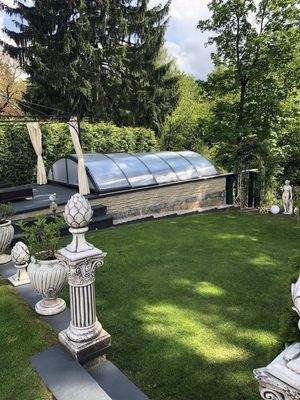 Pool überdacht 