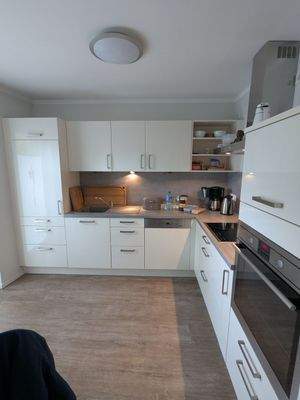 Moderne Küche in Wohnung