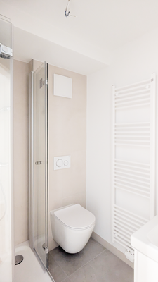 Zweites Badezimmer-1.png