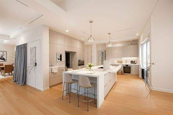 Küche digital eingerichtet