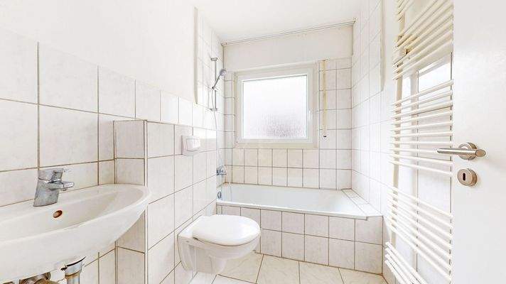 Wohnung EG rechts - Badezimmer