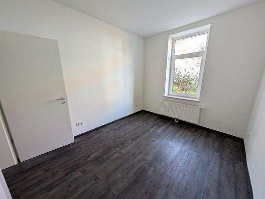 Schlafzimmer (2).jpg