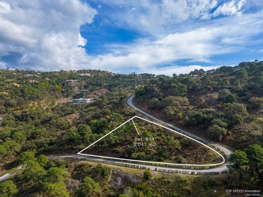 Photo: Plot in Benahavis