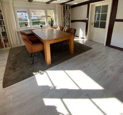 Teilansicht vom Esszimmer 