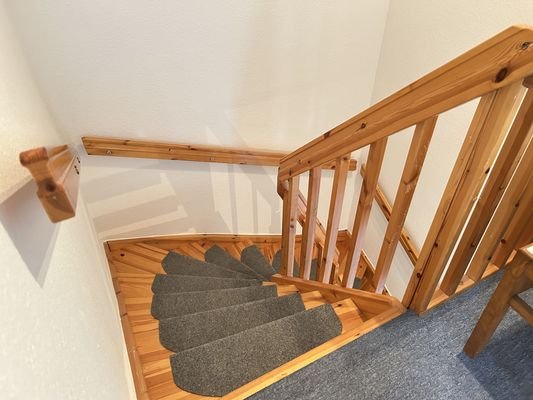 Treppe ins DG