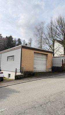 Garage voll unterkellert