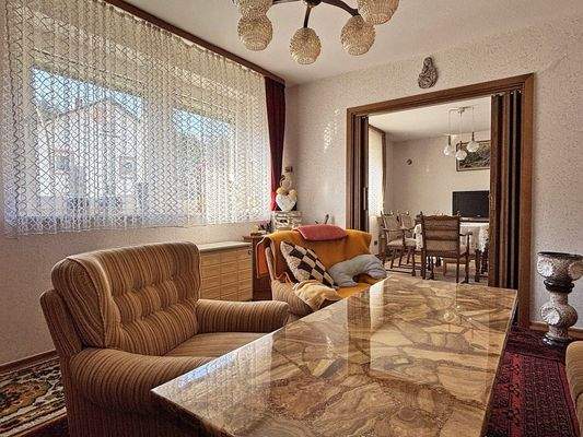 Wohnzimmer im Erdgeschoss