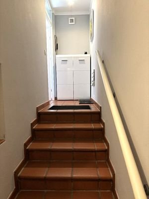 Treppe zur DG-Mais.-Wohnung