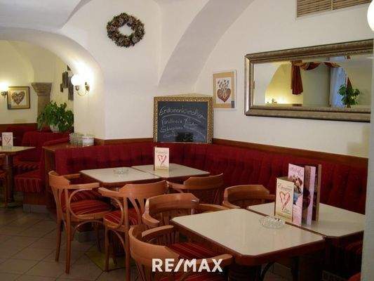 Traditions Café mit Backstube sucht Pächter!