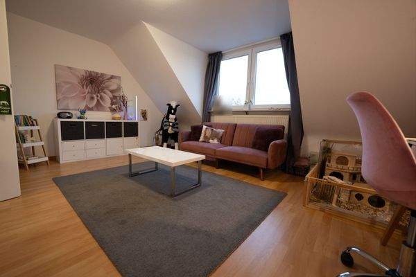 Erstes DG - Schlafzmmer links 1