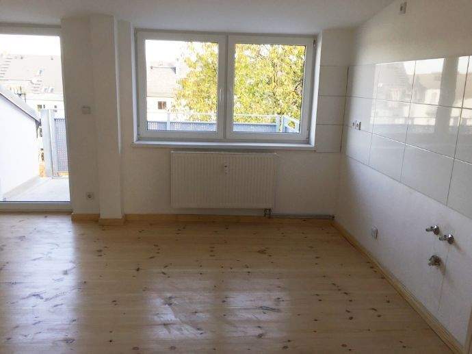 DG-3-Raum-Whg. pLAtZ  für die ganze Familie MIT gR. BAlkON + HolZdielung