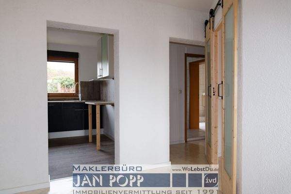 Wohnraum 4-Küche-Bad-Wohnruam 5