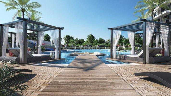 Real Estate Project with Residency Permit in Alanya Demirtaş