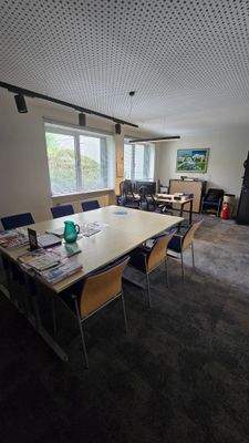 Büro_Besprechungsraum 3.jpg