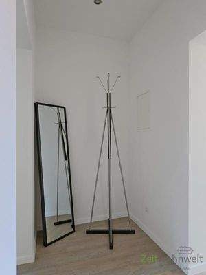 kleiner Wohnungsflur