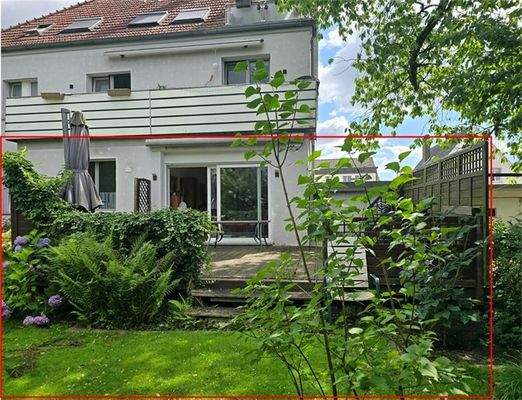 Terrasse mit Gartenbereich