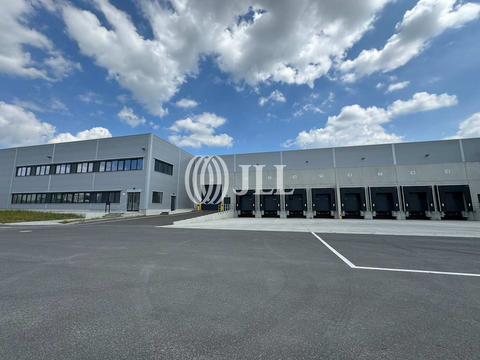 Mittenwalde Halle, Mittenwalde Hallenfläche