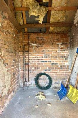 Abstellraum Nebengebäude