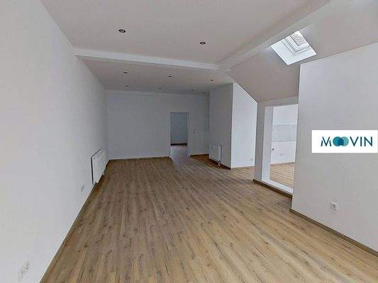 Ansicht III: Wohn- und Esszimmer mit offenem Küchenbereich