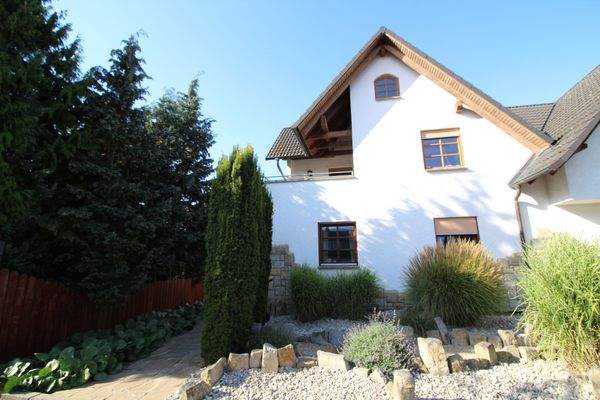 Frontansicht Haus.JPG