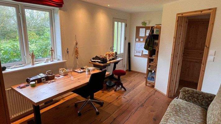 Arbeiten mit Eingang UG