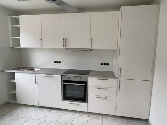 neue EBK zur Erstbenutzung 