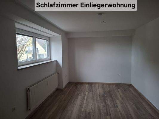Schlafzimmer Einliegerwohnung.jpg