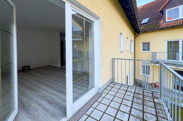 Großer Balkon zum Innenbereich
