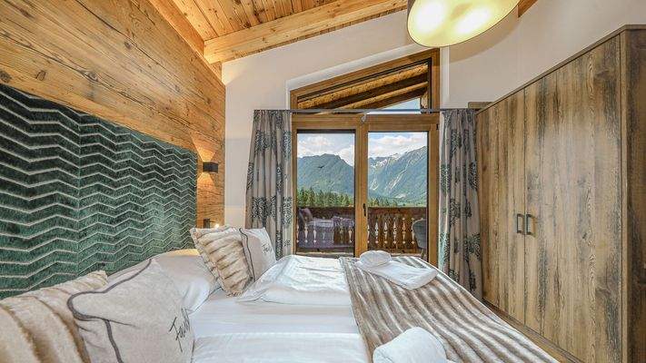 KITZIMMO-Exklusives Nationalpark Chalet in sonniger Ruhelage - Immobilien Neukirchen.