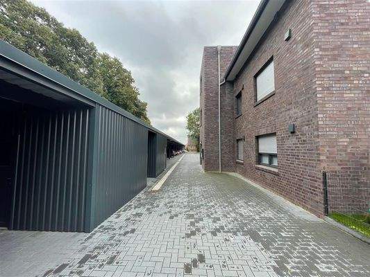 Detail Zufahrt Garagen / Abestellräume 