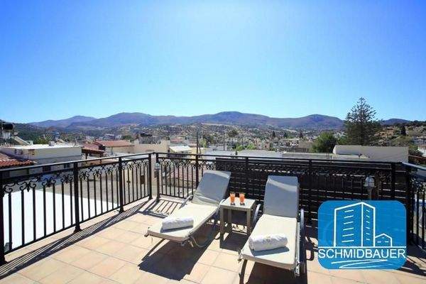 Kreta, Sivas: Traditionelles Steinhaus mit Swimmingpool