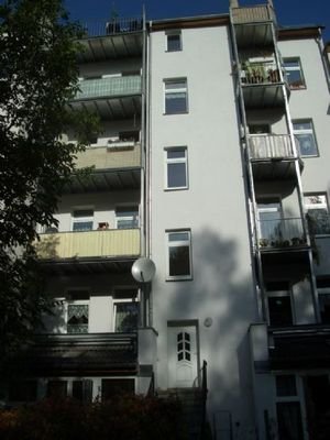 Rückseite mit Balkon