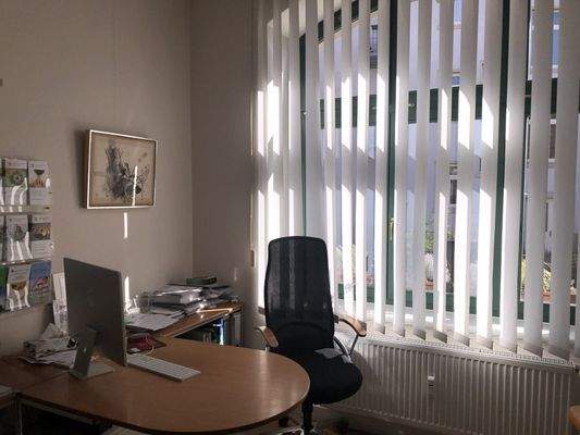 Büro.jpg